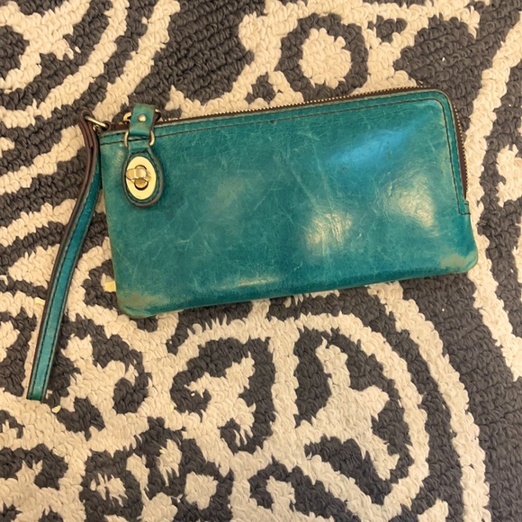 HOBO Handbags - HOBO Wristlet Clutch Wallet